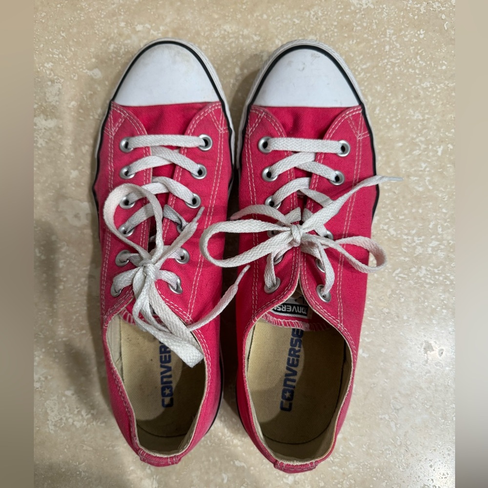 Converse Chuck Taylor All Star Lo Sneaker - Hyper Pink